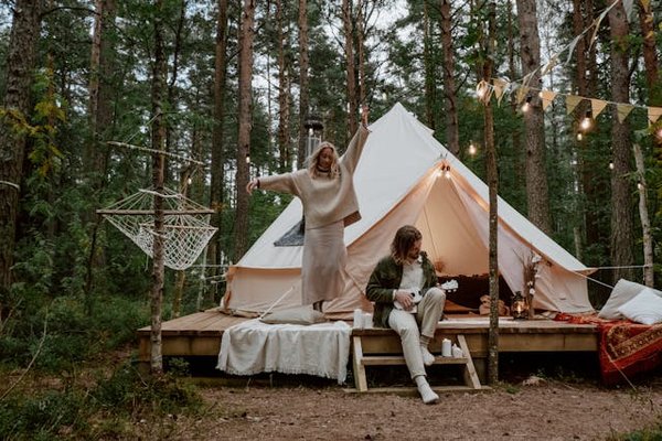 Où trouver les meilleures expériences de glamping en Amérique du Nord?